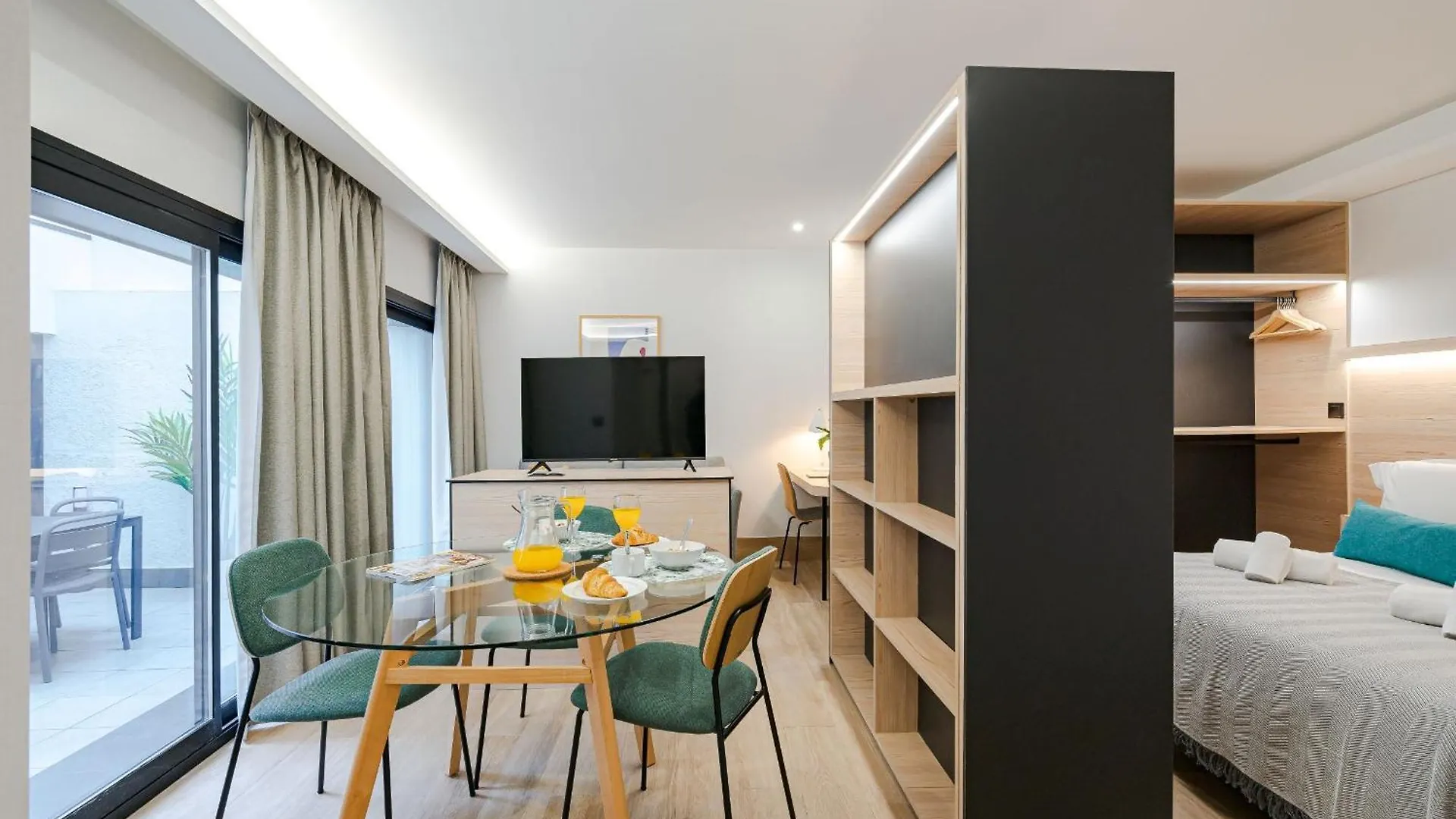 Feelathome Ventas Suites Madrid Spanje